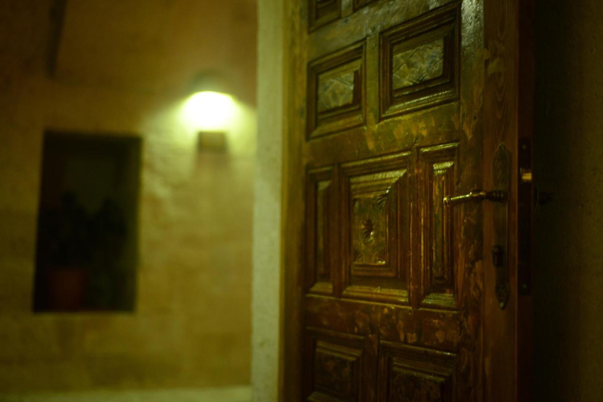Fresco Cave Suites Cappadocia Юргюп Екстериор снимка